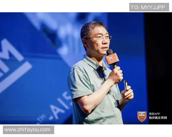 吴军回顾网球生涯的辉煌与挑战，分享成长与奋斗的心路历程