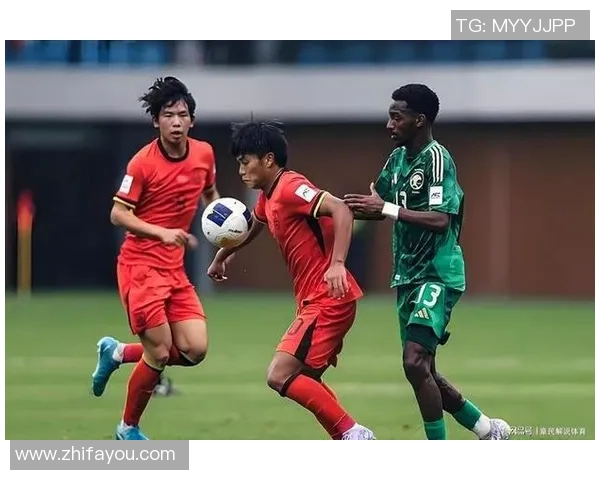 杭州足球队中路突破革新探索新战术提升球队竞争力与观赏性