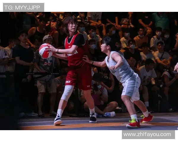 深圳篮球队在挑战赛中的团队协作表现分析与点评